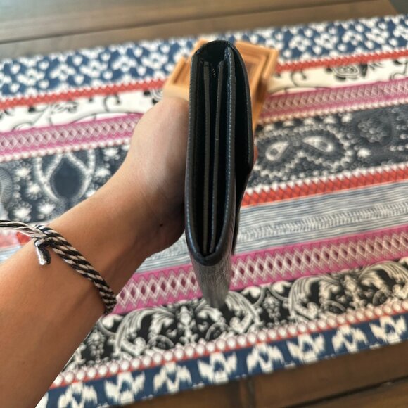 Louis Vuitton Black Epi Leather Sarah Long Wallet - Picture 6 of 15